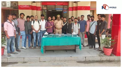 Maharajganj News : घुघली थाने में ड्रोन संचालकों की बैठक, मिले सख्त निर्देश Maharajganj News : घुघली थाने में ड्रोन संचालकों की बैठक, मिले सख्त निर्देश