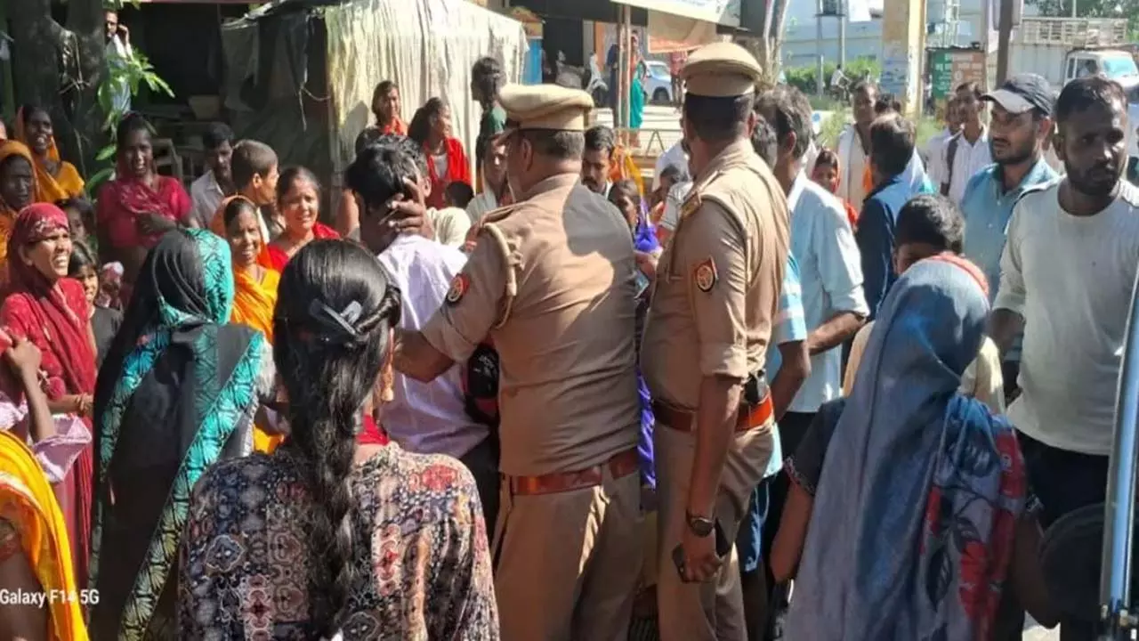 Family returning from religious function victim of road accident, five killed