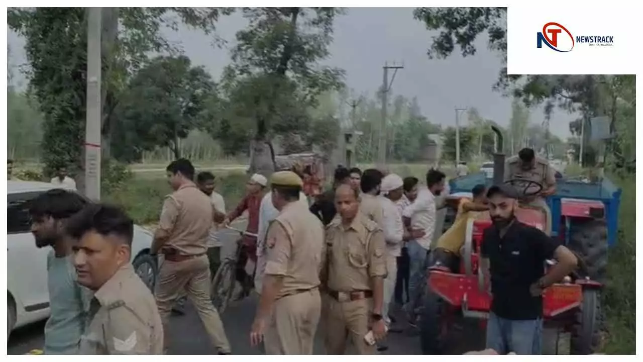 Saharanpur News: शाकुंभरी यात्रा में ट्रैक्टर-ट्रॉली ने पदयात्री को कुचला, मौत Saharanpur News: शाकुंभरी यात्रा में ट्रैक्टर-ट्रॉली ने पदयात्री को कुचला, मौत