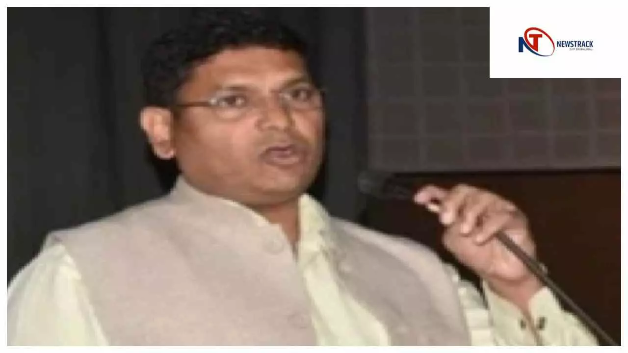Lucknow News: ACS सुधीर महादेव बोबडे सेवानिवृत्त, राज्यपाल सचिवालय में OSD बने