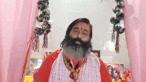 Mathura News: बांके बिहारी मंदिर खुलने का समय बढ़ाने से संत समाज संतुष्ट