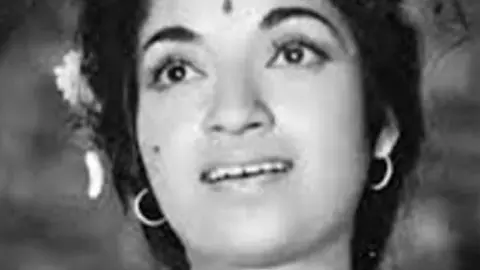Who Is Sandhya Shantaram In Hindi Who Is Sandhya Shantaram In Hindi
