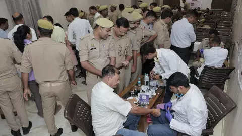 Jhansi News: झांसी पुलिस लाइन में वामा वेलनेस कैंप, पुलिसकर्मियों और परिजनों का स्वास्थ्य परीक्षण Jhansi News: झांसी पुलिस लाइन में वामा वेलनेस कैंप, पुलिसकर्मियों और परिजनों का स्वास्थ्य परीक्षण