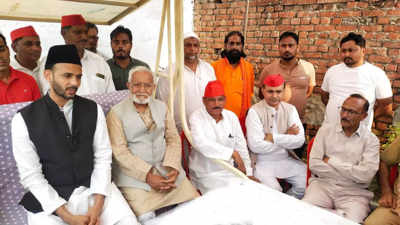 Bulandshahr News: बुलडोजर चलाकर लोगों का आर्थिक नुकसान बंद करे सरकार- जियाउर्रहमान बर्क