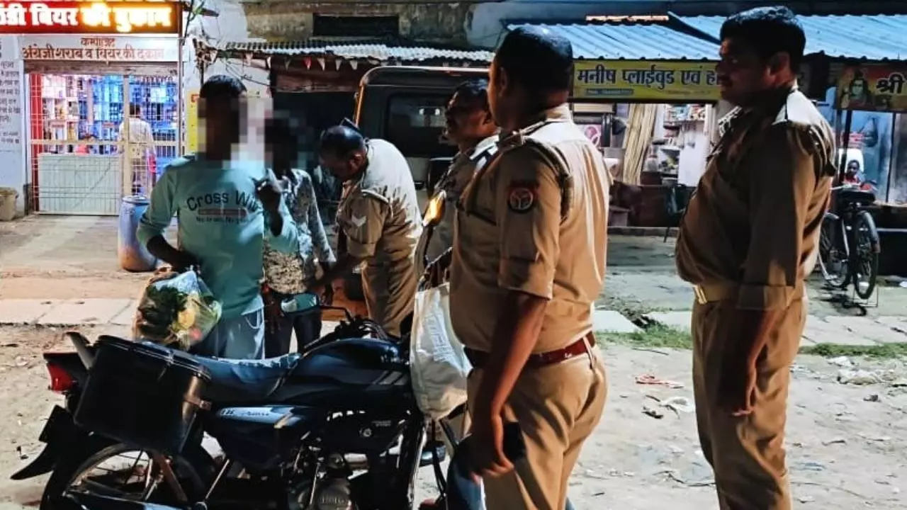 Chandauli News: चंदौली पुलिस का ‘ऑपरेशन सुरक्षा’: 272 वाहनों पर चालान, नशे में पकड़े गए 26 लोग