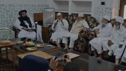 मौलाना मदनी ने अफगान विदेश मंत्री से चर्चा में भा की आज़ादी में उलमा की भूमिका को किया रेखांकित मौलाना मदनी ने अफगान विदेश मंत्री से चर्चा में भा की आज़ादी में उलमा की भूमिका को किया रेखांकित