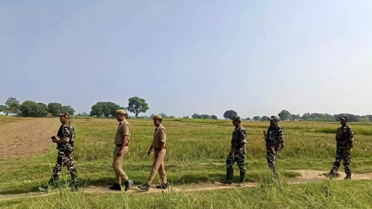 Joint Police and SSB Checking at India-Nepal Border in Siddharthnagar