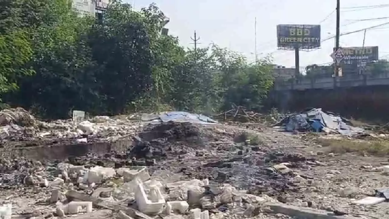 Lucknow में प्रदूषण फैलाने वालों पर शून्य सहनशीलता, एक दिन में 90,800 का जुर्माना गया वसूला