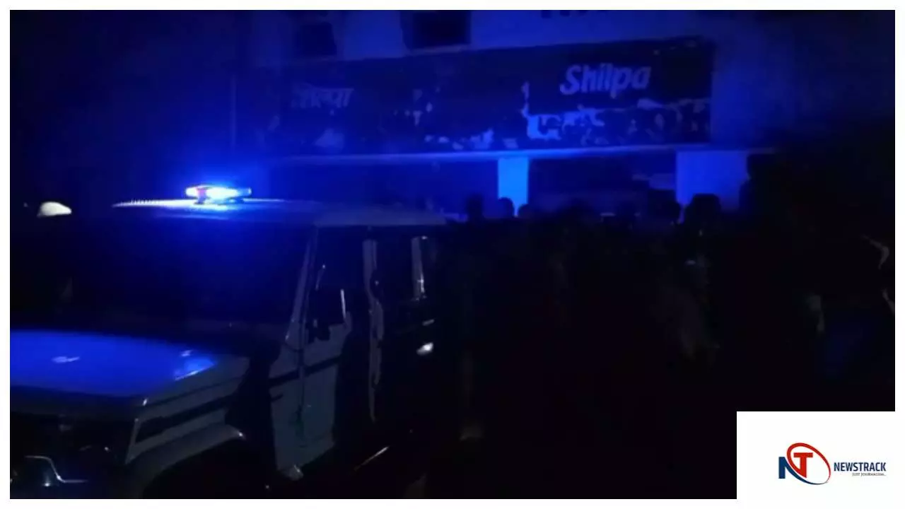 Firozabad News:  घनी आबादी में पटाखा सामग्री और तेजाब बरामद, बड़ा हादसा टला