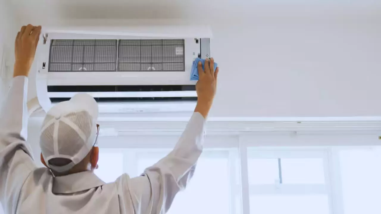 AC Maintenance Easy Tips