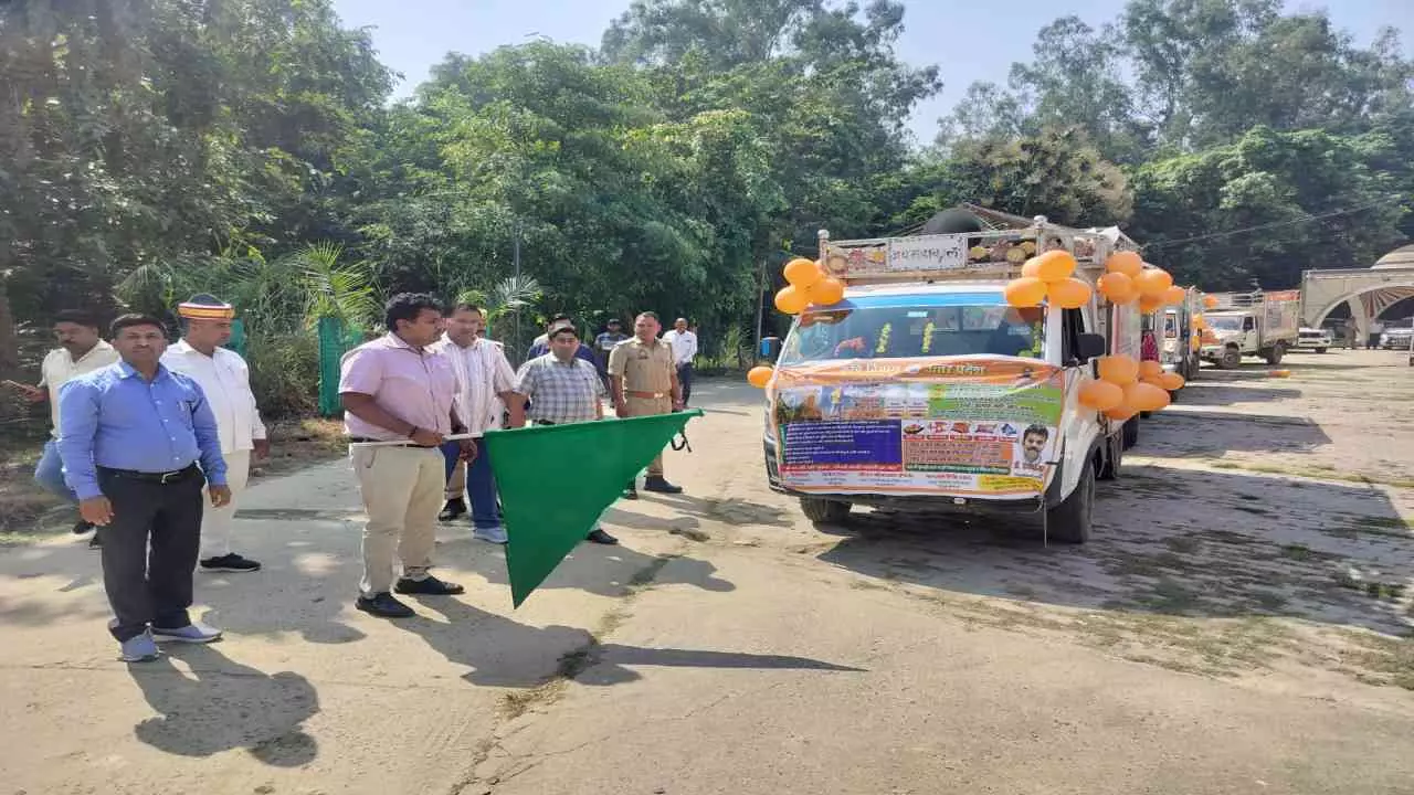 Siddharthnagar: सिद्धार्थनगर में फसल अवशेष प्रबंधन को लेकर जागरूकता अभियान की शुरुआत