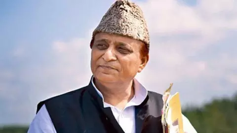 Azam Khan News