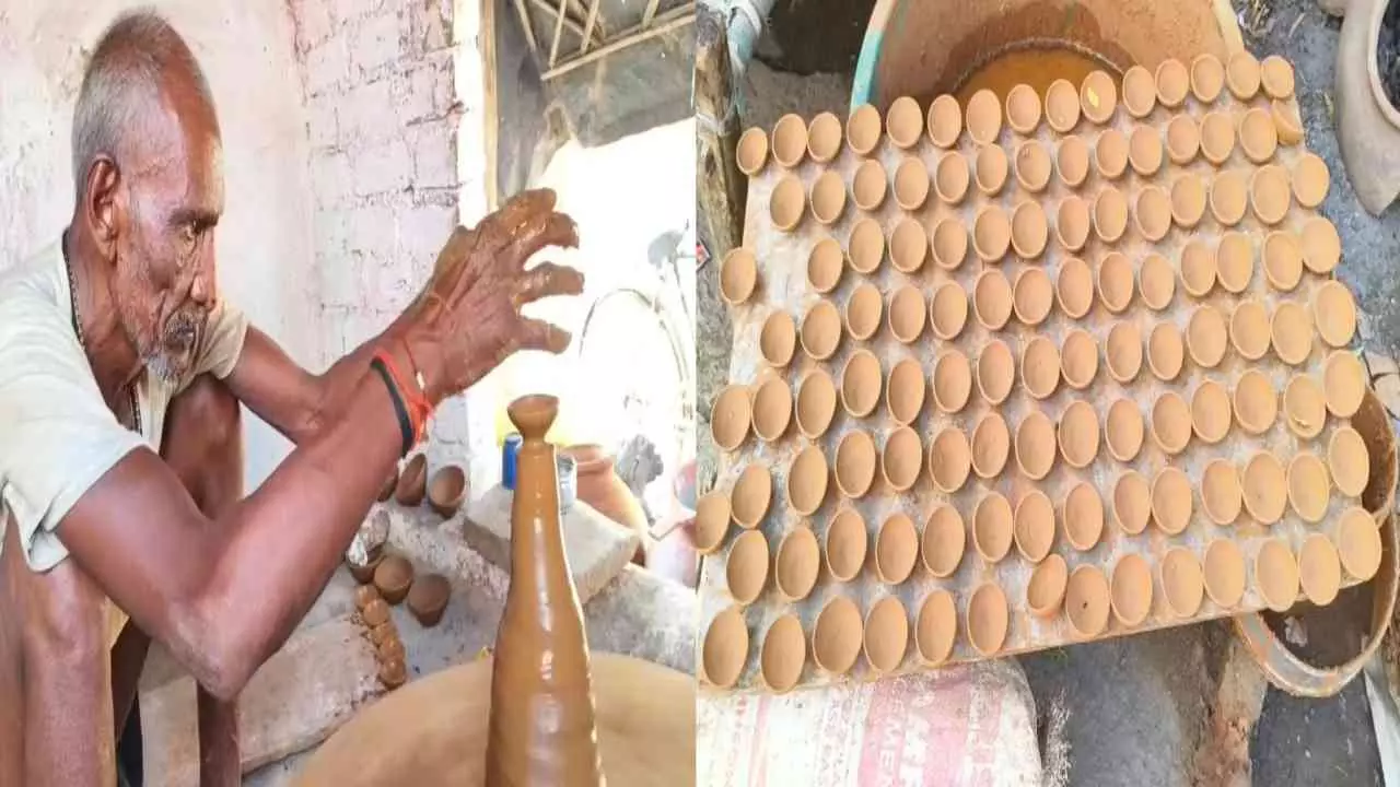 Mahoba News: दीपावली नजदीक आते ही महोबा में कुम्हारों के चाक फिर से लगे घूमने
