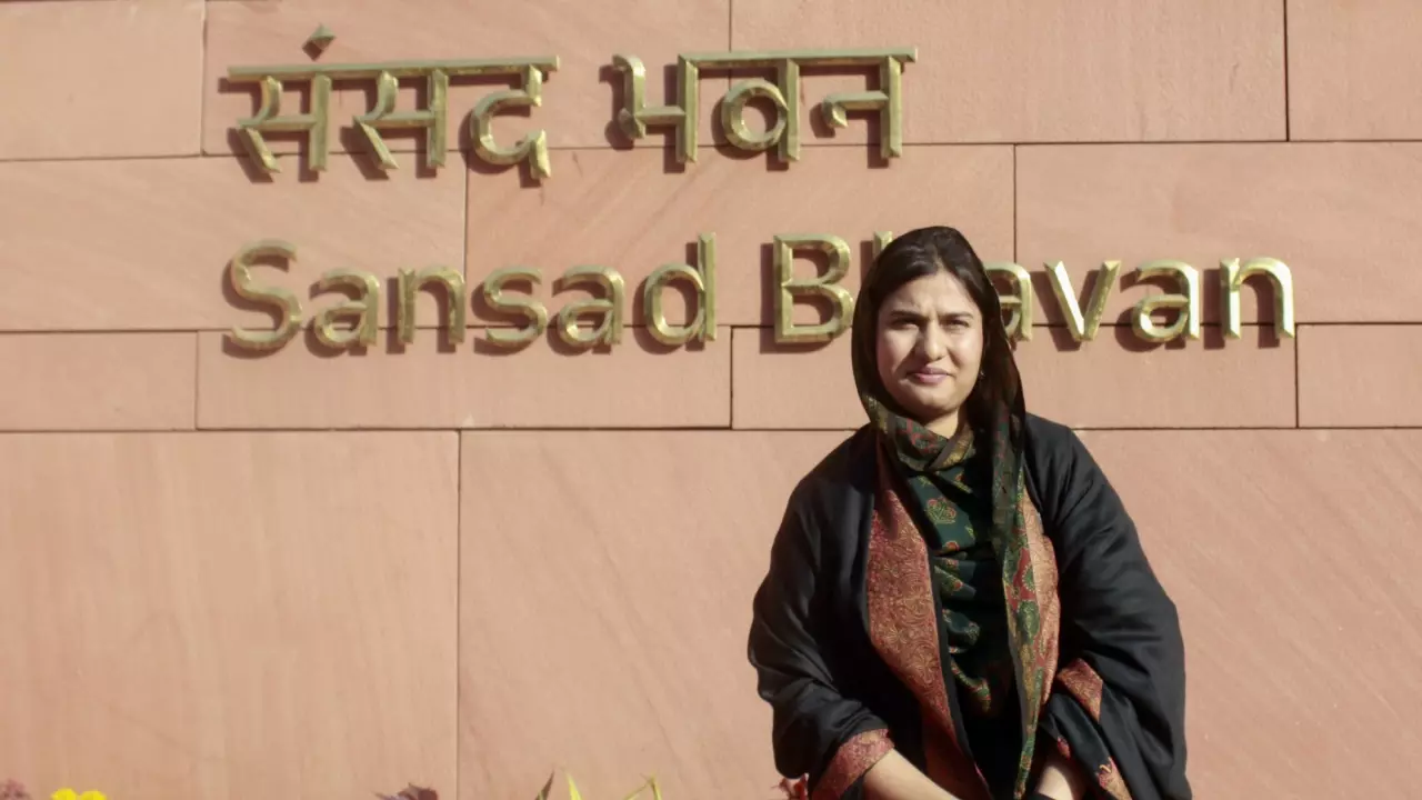 मुझे मुल्ली कहा गया..., रो पड़ीं इकरा हसन! कैराना सांसद बोलीं—पूर्व BJP सांसद गाली दिलवा रहे हैं