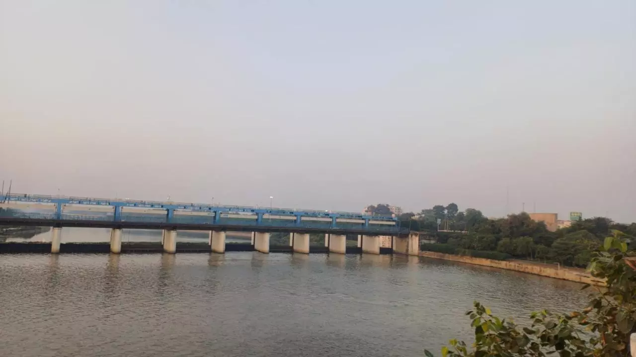 Lucknow में सीजन का सर्वाधिक एक्यूआई दर्ज, वायु प्रदूषण से बिगड़े हालात, गोमतीनगर की हवा सबसे खराब