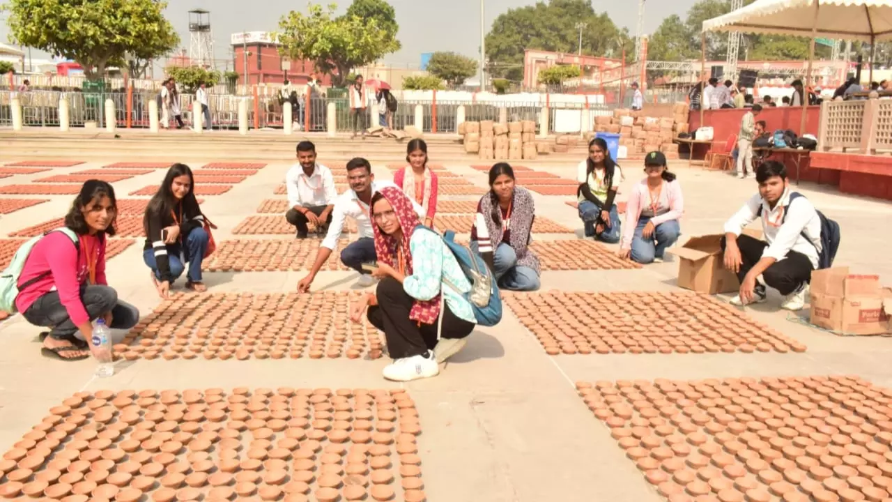 अयोध्या दीपोत्सव 2025: सीएम योगी की योजना से दीपों से सजेगा हर कोना, दिखेगा नई अयोध्या का रूप