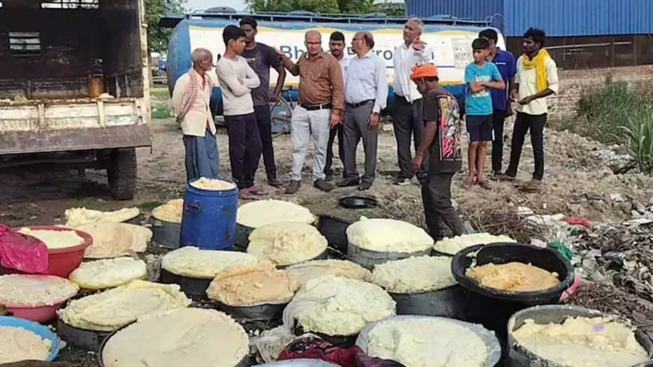 त्योहारों पर योगी सरकार की सख्त कार्रवाई, 5 करोड़ की मिलावटी सामग्री जब्त, 3 करोड़ नष्ट
