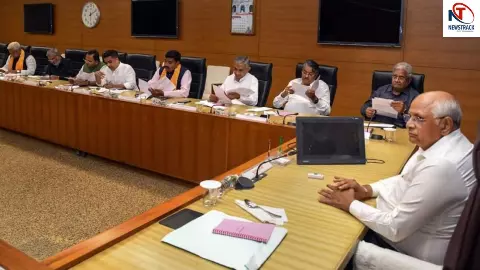 गुजरात में नए चेहरों की ताजपोशी! 2 डिप्टी सीएम का सस्पेंस..जानें भूपेंद्र कैबिनेट फेरबदल की असली वजह गुजरात में नए चेहरों की ताजपोशी! 2 डिप्टी सीएम का सस्पेंस..जानें भूपेंद्र कैबिनेट फेरबदल की असली वजह
