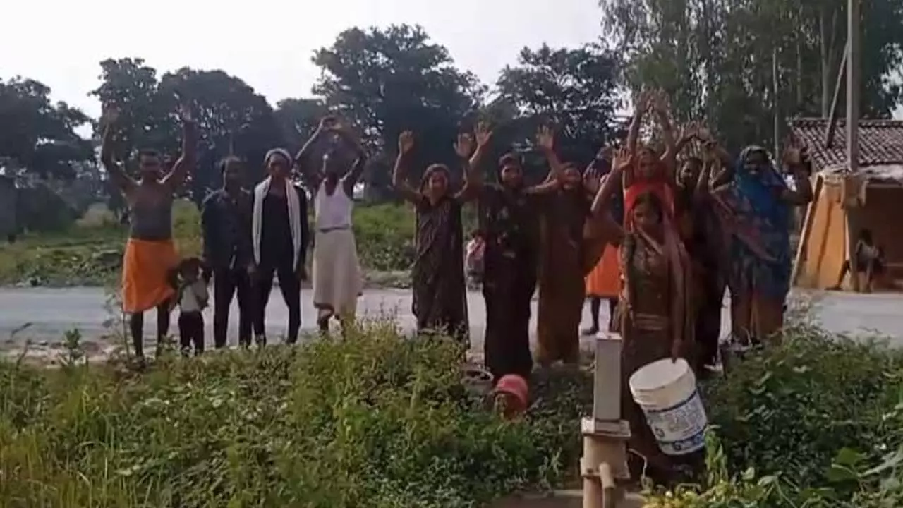 Har Ghar Nal Yojana formed in villages, dry taps, villagers burst