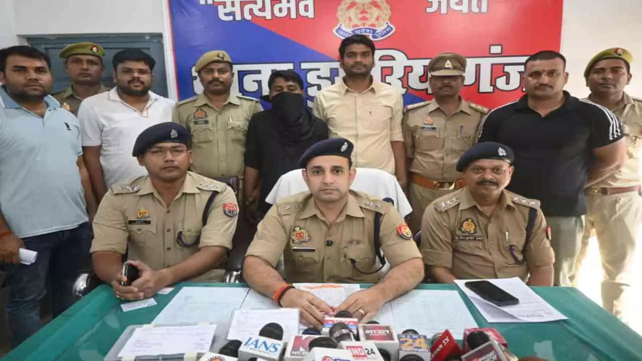 Siddharthnagar: चोरी हुई लाइसेंसी रिवाल्वर और मोबाइल पुलिस ने किए बरामद