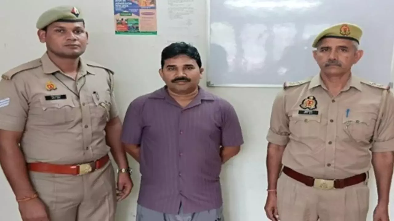 Meerut News: संपत्ति के लालच में सास की हत्या करने वाला दामाद पल्हैड़ा फ्लाईओवर से गिरफ्तार