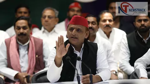 Akhilesh Yadav says, Yogi is not a star preacher, he is a star divider Akhilesh Yadav says, Yogi is not a star preacher, he is a star divider