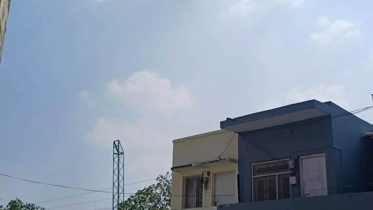 Lucknow में बढ़ा प्रदूषण! लालबाग-तालकटोरा की हवा सबसे खराब, दीपावली के बाद और बिगड़ेंगे हालात