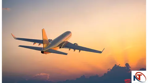 हर फ्लाइट पर बचत और रिवार्ड्स पाएं - जानें कौन-सा ट्रैवल कार्ड आपके लिए सबसे बेस्ट है!