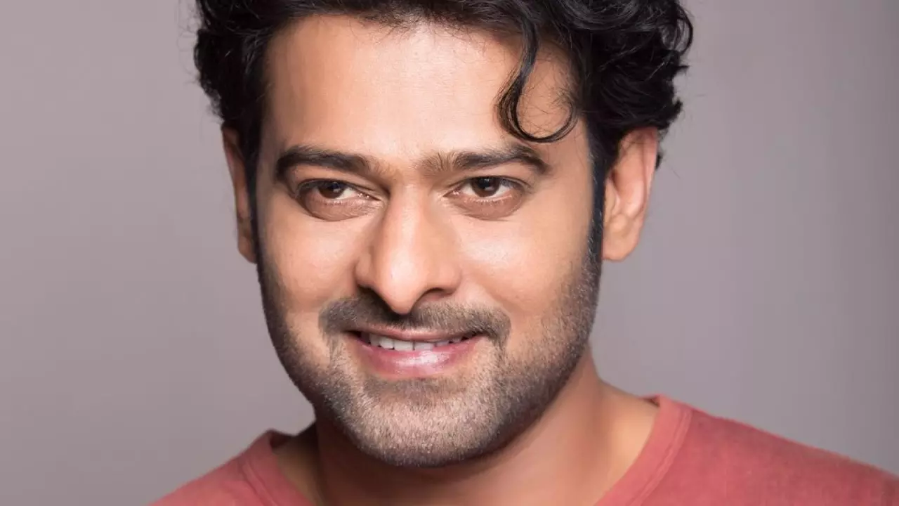 Prabhas के बर्थडे पर जानिए उनसे जुड़े अनसुने सच, जिनके बारे में जानते है बहुत कम लोग
