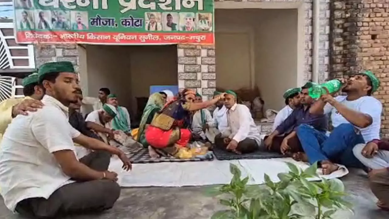 Farmers standing on Bhaiya Duj, festival celebrated at sit-in venue