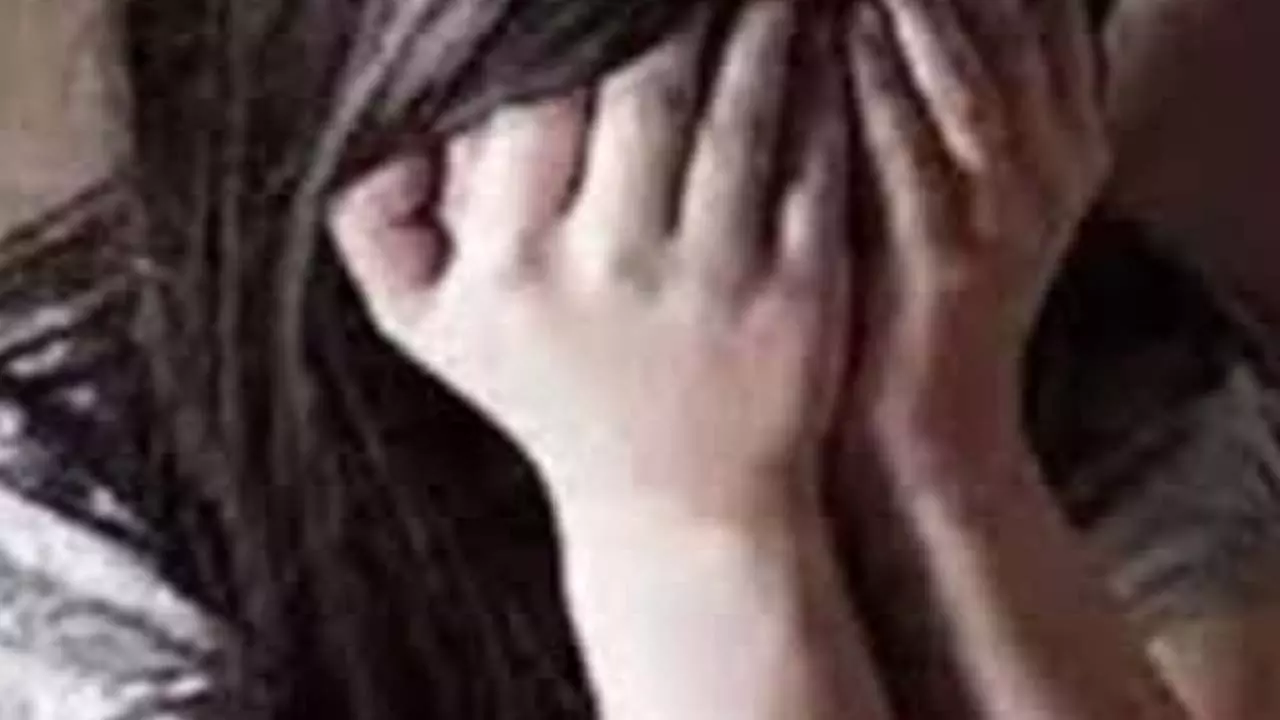 Youth robbed of dignity by being caught in love trap, now being blackmailed