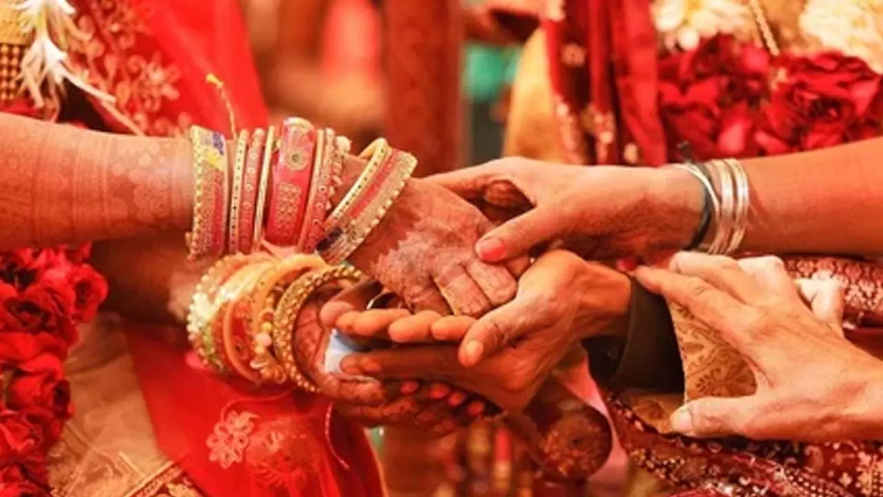 Daughters of construction workers to get Rs 65,000 marriage assistance now
