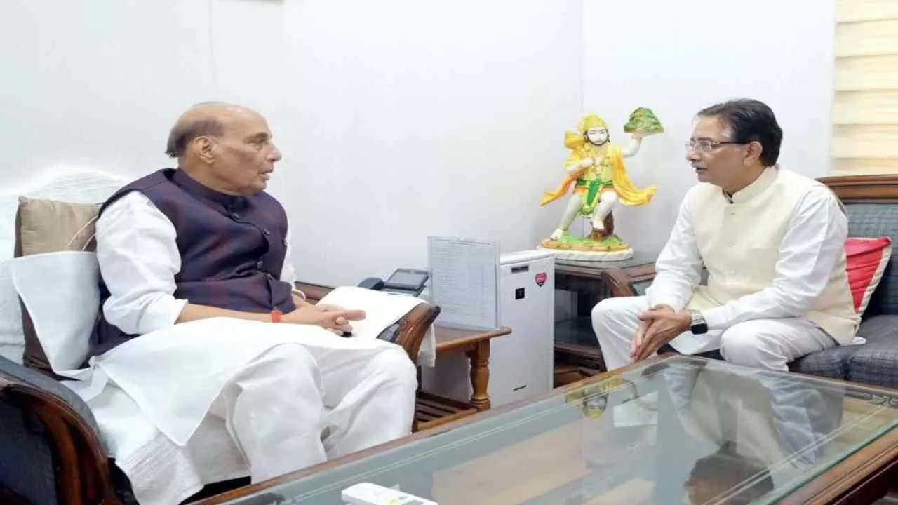 Jhansi News: झांसी सांसद अनुराग शर्मा का बुंदेलखंड को विकसित भारत 2047 में अग्रणी बनाने का संकल्प