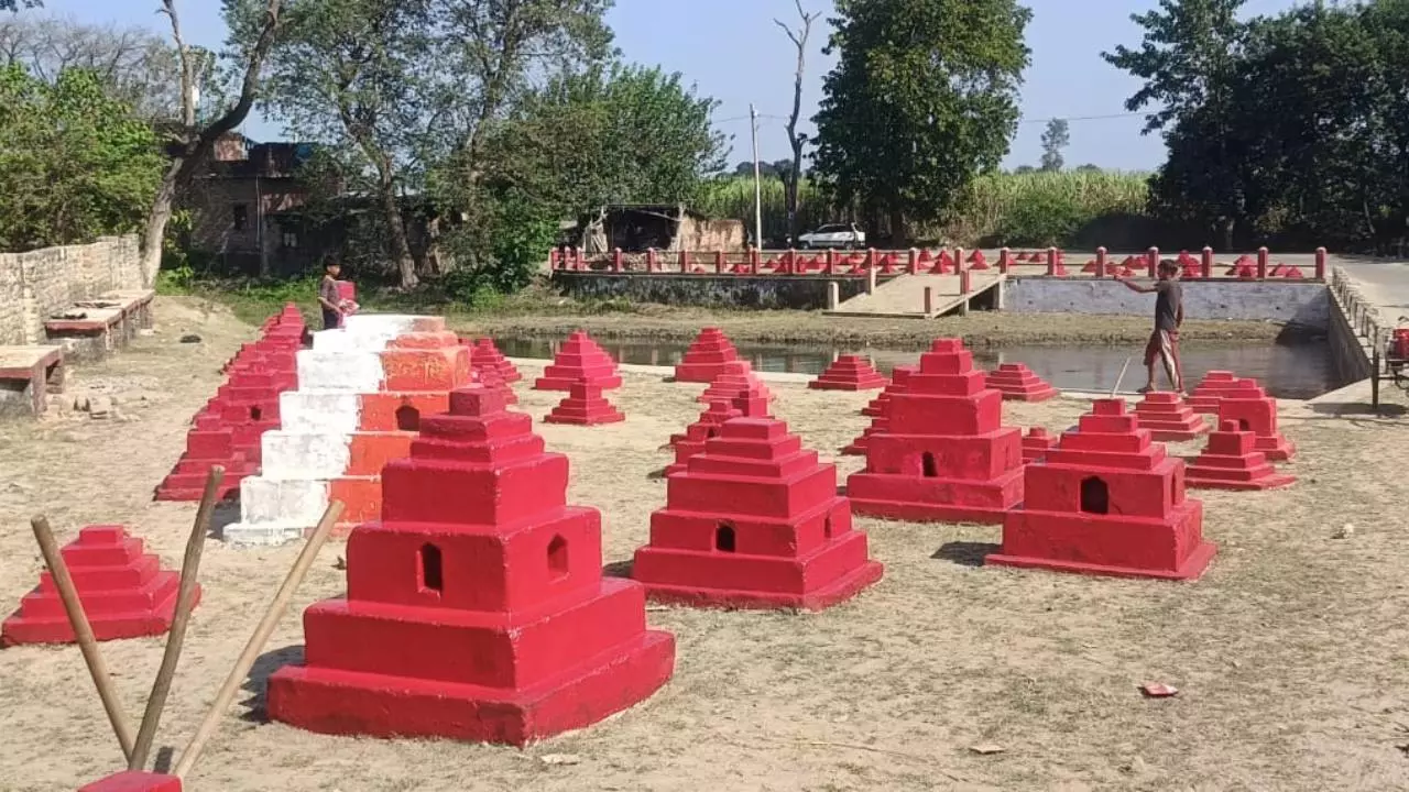 Lakhimpur kheri News: छठ महापर्व को लेकर पलिया और सम्पूर्णानगर में तैयारियां जोरों पर Lakhimpur kheri News: छठ महापर्व को लेकर पलिया और सम्पूर्णानगर में तैयारियां जोरों पर