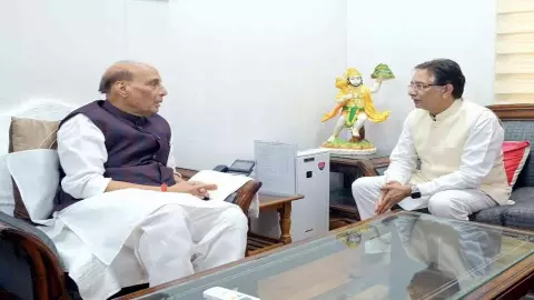 Jhansi News: झांसी सांसद अनुराग शर्मा का बुंदेलखंड को विकसित भारत 2047 में अग्रणी बनाने का संकल्प