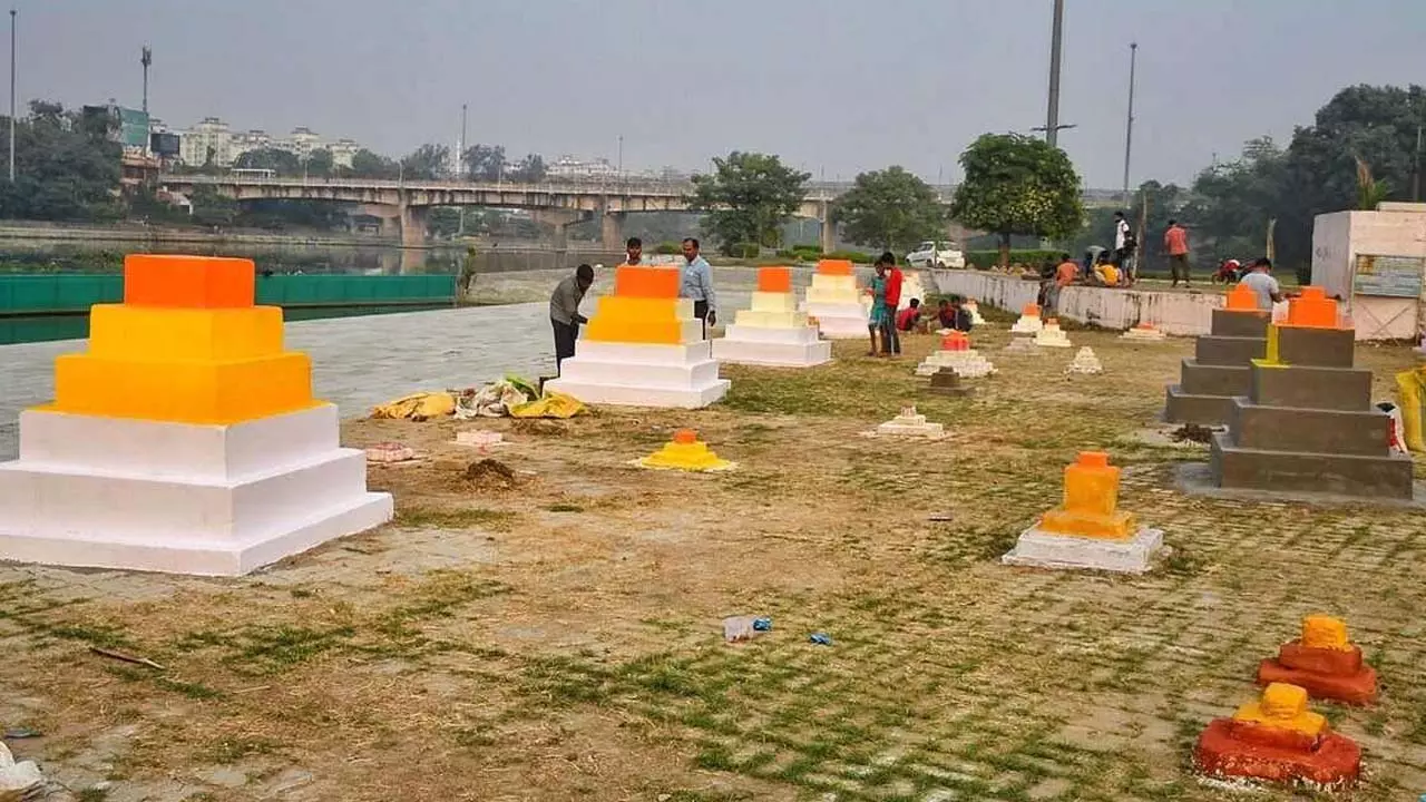 Laxman Mela ground ready for Chhath Mahaparva in Lucknow, CM Yogi to give Sandhya Arghya on October 27 Laxman Mela ground ready for Chhath Mahaparva in Lucknow, CM Yogi to give Sandhya Arghya on October 27