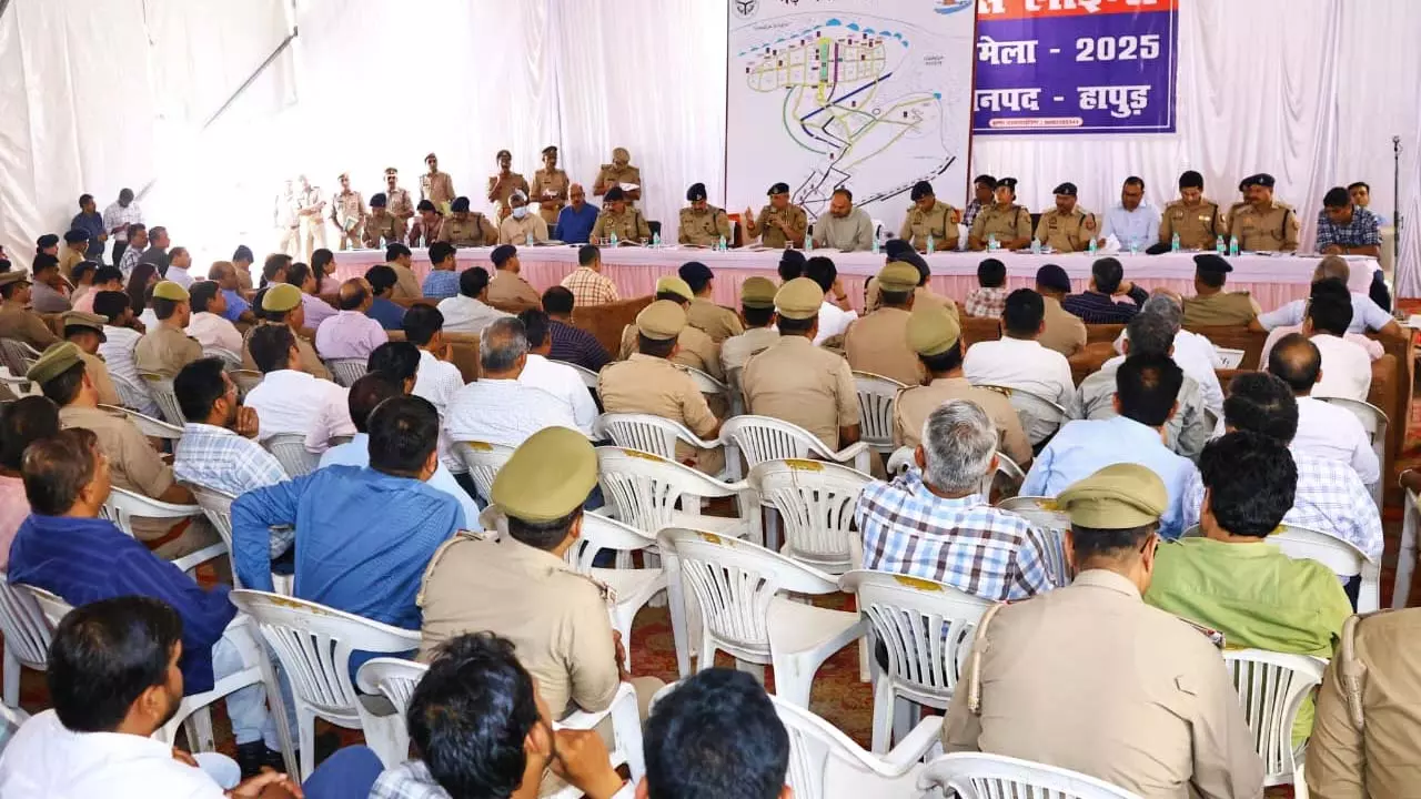 ADG holds security meeting on preparations for Kartik Purnima Ganga Mela 2025 in Hapur