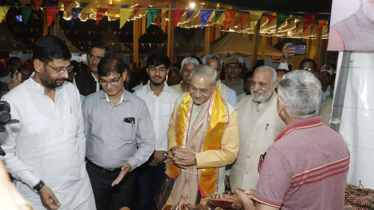 Mathura News: ब्रजरज उत्सव 2025 का भव्य शुभारंभ, ब्रज संस्कृति के रंगों में सराबोर हुई मथुरा