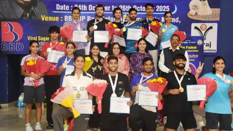 यूपी स्टेट सीनियर बैडमिंटन चैंपियनशिप में सिद्धार्थ व अमोलिका की जोड़ी का कमाल, सोनाली ने जीता... यूपी स्टेट सीनियर बैडमिंटन चैंपियनशिप में सिद्धार्थ व अमोलिका की जोड़ी का कमाल, सोनाली ने जीता...