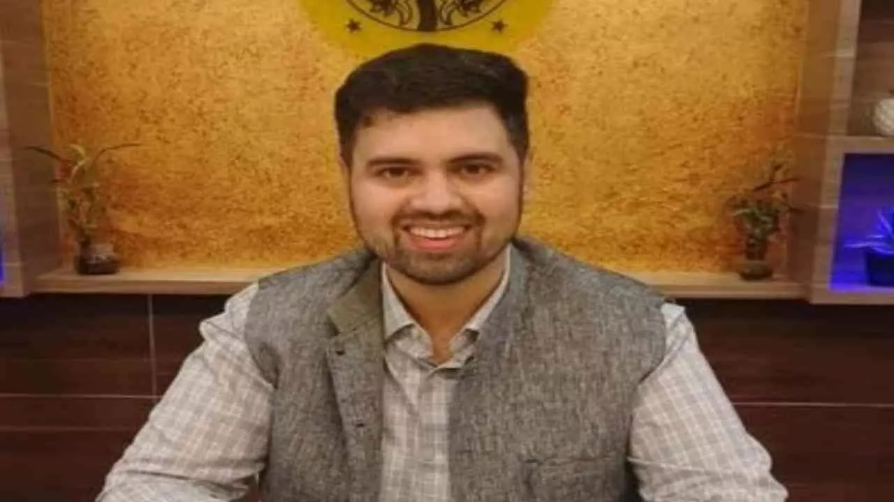 Hardoi News: डीएम की पहल से खत्म हुआ इंतजार, विरासत असलहा लाइसेंस पर फिर चल पड़ी प्रक्रिया Hardoi News: डीएम की पहल से खत्म हुआ इंतजार, विरासत असलहा लाइसेंस पर फिर चल पड़ी प्रक्रिया