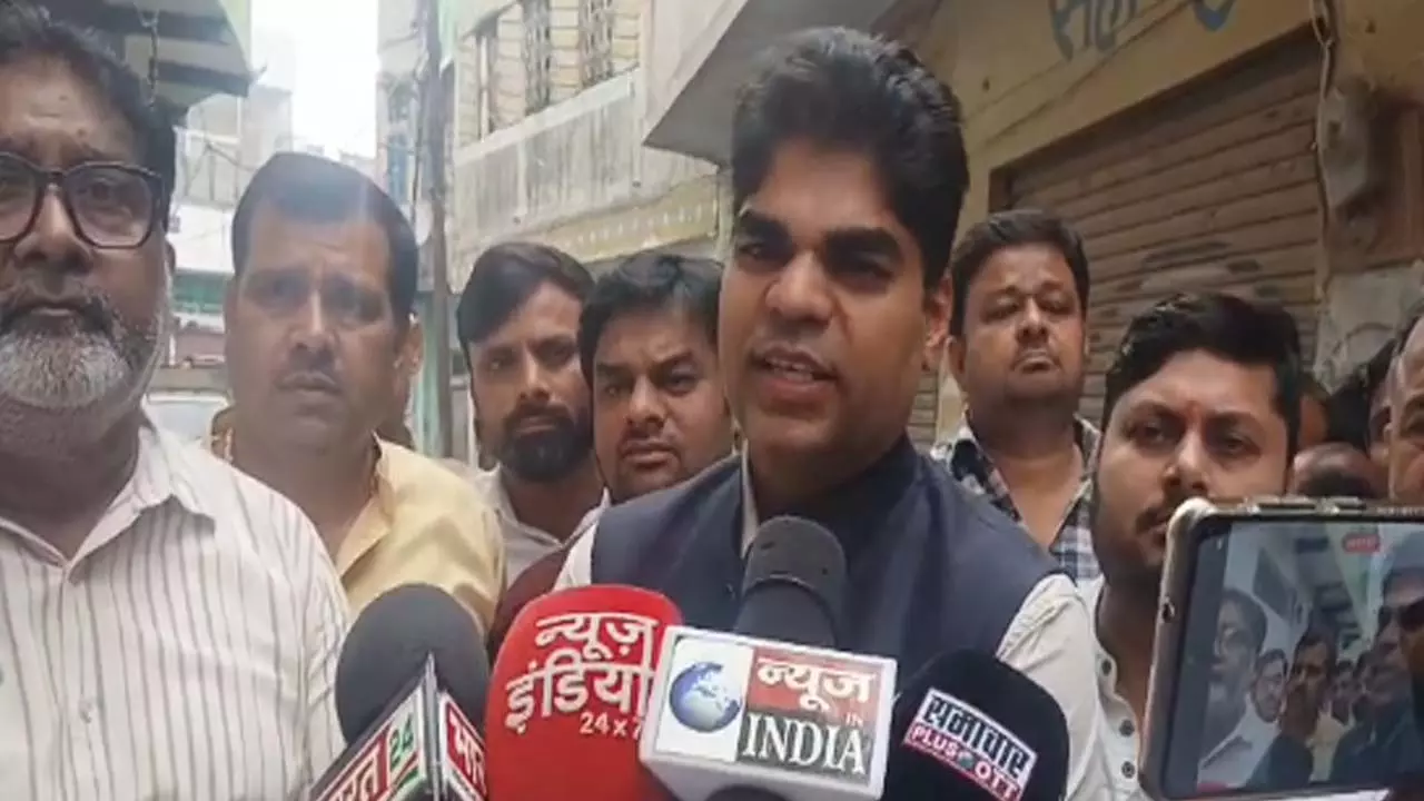 SP MP Akshay Yadav says BJP is stealing votes SP MP Akshay Yadav says BJP is stealing votes