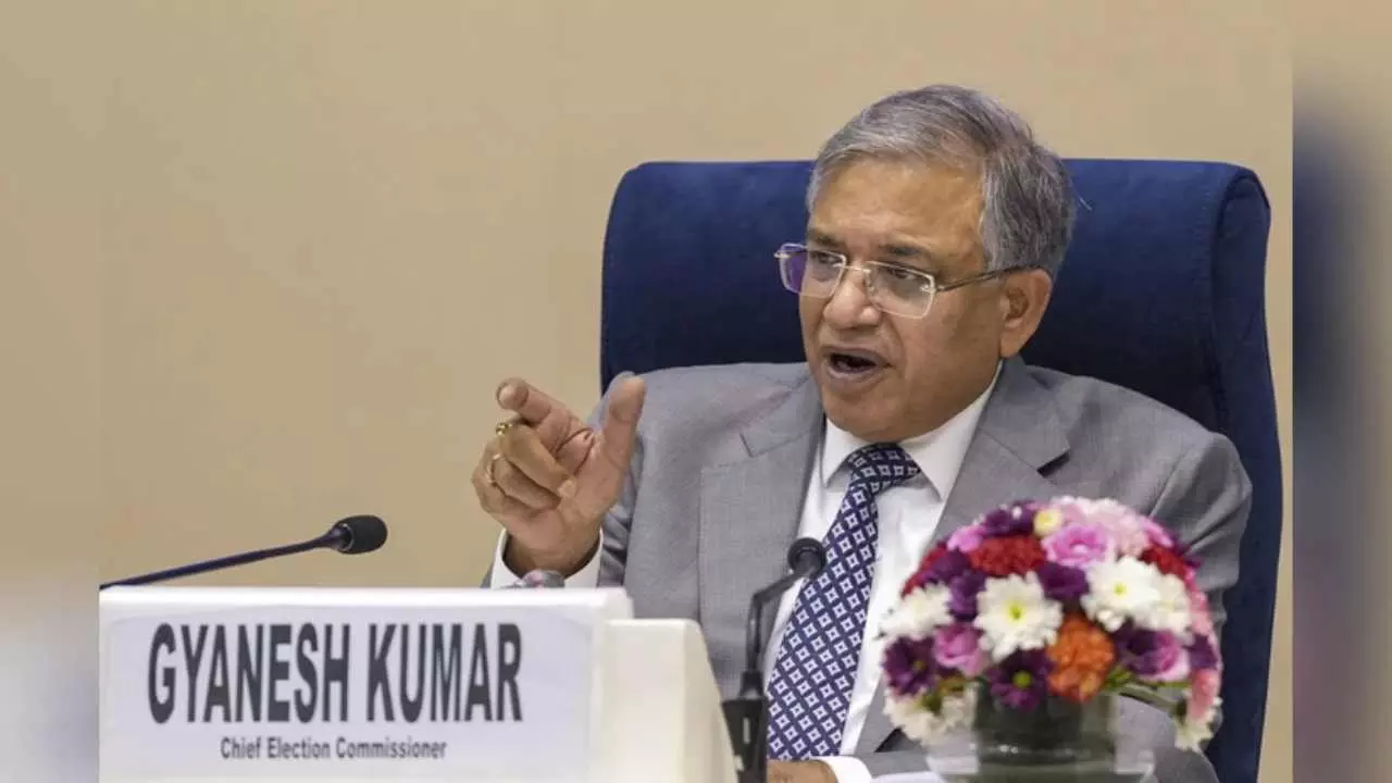 EC ने जारी किया 12 राज्यों के लिए SIR का पूरा शेड्यूल, डोर-टू-डोर होगा वोटरों का सत्यापन, जानें कब आएगी फाइनल लिस्ट EC ने जारी किया 12 राज्यों के लिए SIR का पूरा शेड्यूल, डोर-टू-डोर होगा वोटरों का सत्यापन, जानें कब आएगी फाइनल लिस्ट