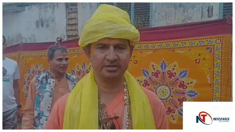 Mathuraश्री नारायण महायज्ञ एवं अंतर्राष्ट्रीय हिंदू सम्मेलन में श्री कृष्ण जन्मभूमि मुक्ति की आवाज