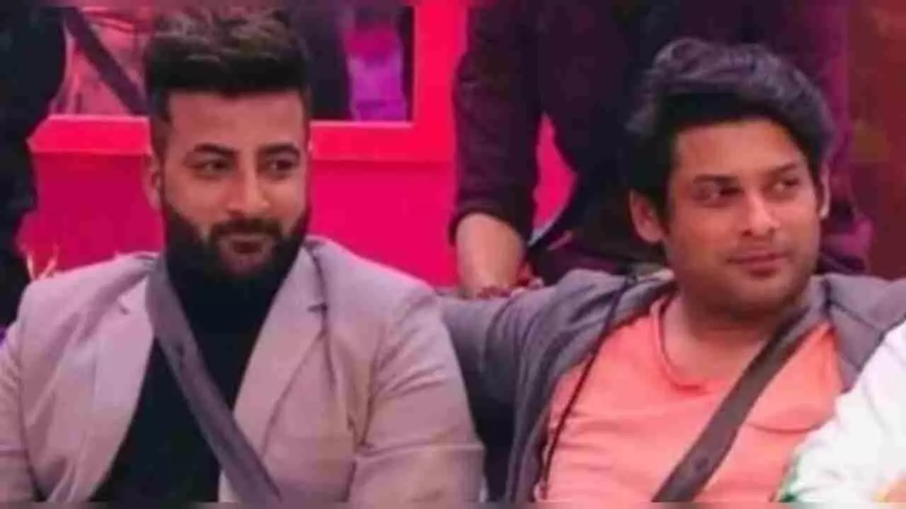 Sidharth Shukla Fans Slams Shehbaz Badesha Sidharth Shukla Fans Slams Shehbaz Badesha