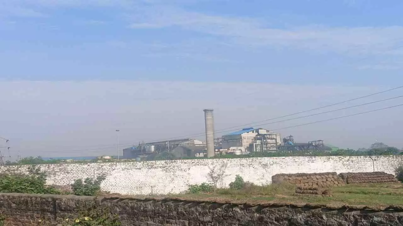 Bareilly News: धामपुर बायो ऑर्गेनिक्स लिमिटेड पर आयकर विभाग की छापेमारी, फैक्ट्री में हड़कंप Bareilly News: धामपुर बायो ऑर्गेनिक्स लिमिटेड पर आयकर विभाग की छापेमारी, फैक्ट्री में हड़कंप