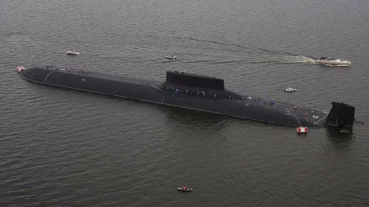 दुनिया में होगी भयंकर तबाही, रूस ने बनाया सबसे खतरनाक हथियार, पलक झपकते ही खत्म हो जाएंगे शहर दुनिया में होगी भयंकर तबाही, रूस ने बनाया सबसे खतरनाक हथियार, पलक झपकते ही खत्म हो जाएंगे शहर