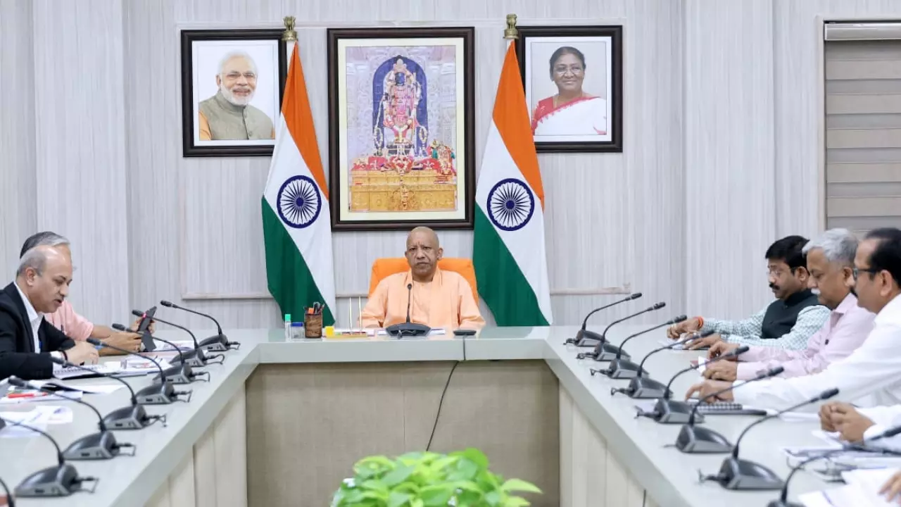 CM योगी का बड़ा ऐलान, बीडा में बनेगा एयरपोर्ट, रेलवे स्टेशन और मल्टीमॉडल लॉजिस्टिक्स पार्क; CM योगी का बड़ा ऐलान, बीडा में बनेगा एयरपोर्ट, रेलवे स्टेशन और मल्टीमॉडल लॉजिस्टिक्स पार्क;