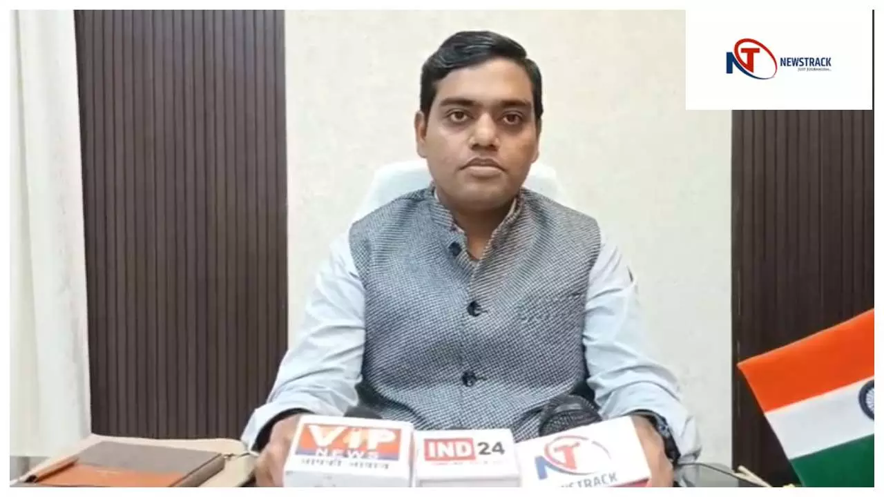 Raebareli News : रायबरेली में धान खरीद शुरू, बारिश से किसान चिंतित, उपज पर संकट Raebareli News : रायबरेली में धान खरीद शुरू, बारिश से किसान चिंतित, उपज पर संकट