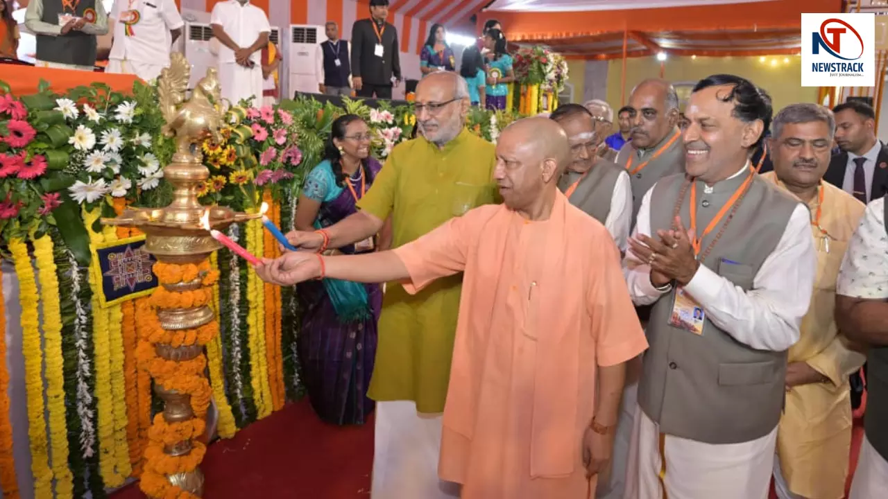 CM Yogi News: काशी में बोले CM योगी, गंगा से कावेरी तक एक ही आत्मा, भारत की सांस्कृतिक एकता अटूट है