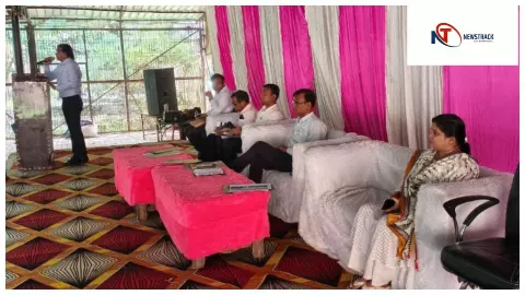 Shravasti में बूथ लेवल अधिकारियों व सुपरवाइजरों का विशेष प्रगाढ़ पुनरीक्षण प्रशिक्षण सम्पन्न Shravasti में बूथ लेवल अधिकारियों व सुपरवाइजरों का विशेष प्रगाढ़ पुनरीक्षण प्रशिक्षण सम्पन्न